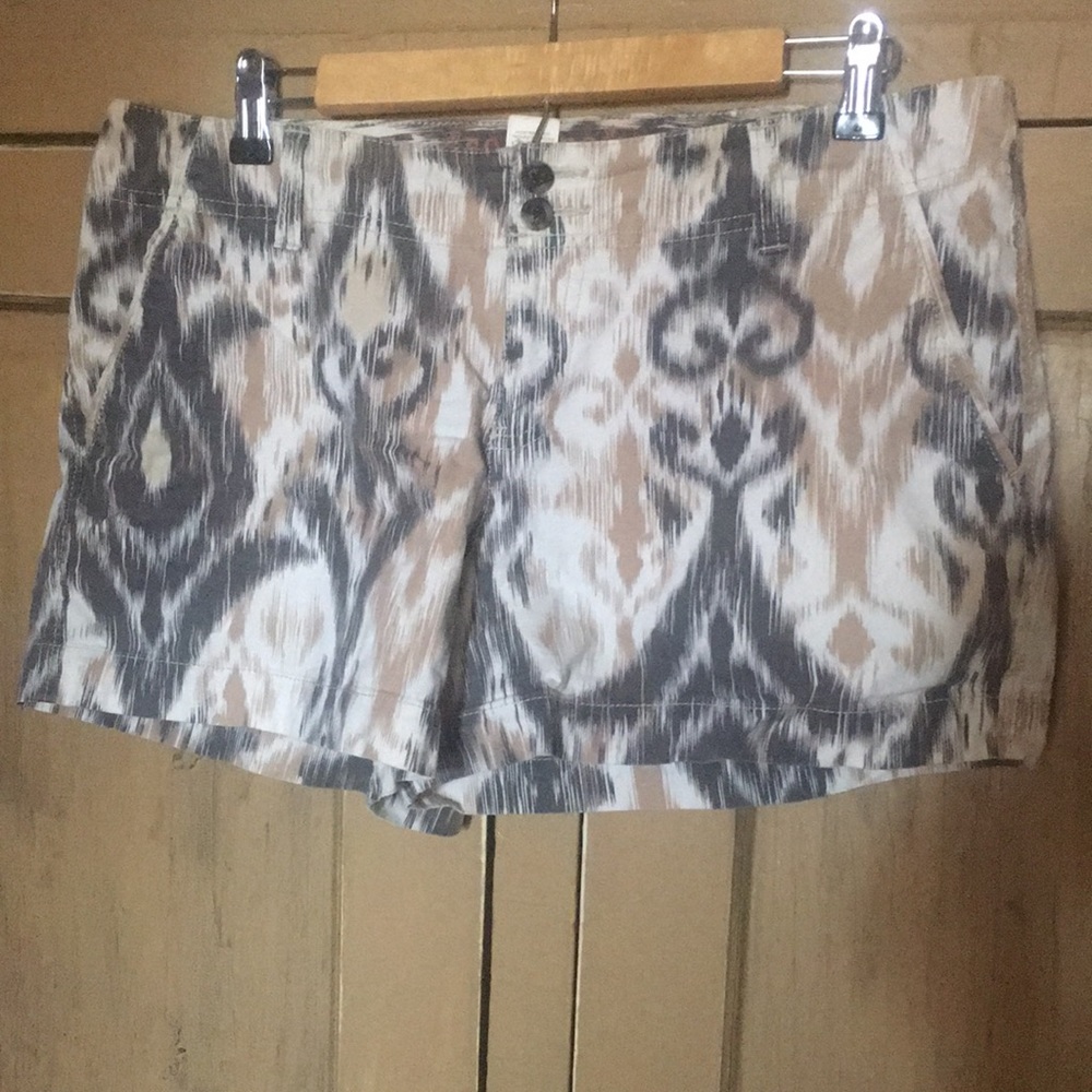 **5 for $25** Black and Brown Short Shorts